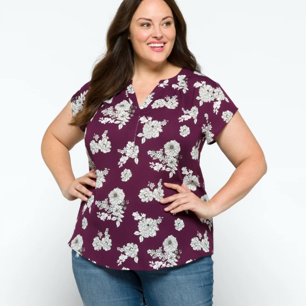 NWT Papermoon floral top